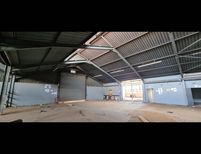 1,500M² FACTORY FOR SALE IN ISANDO
